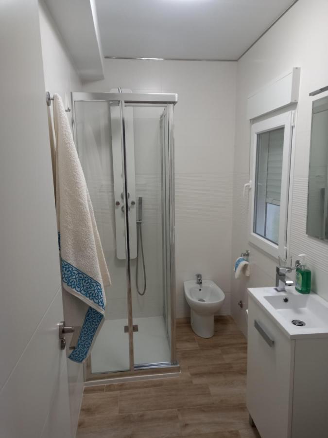 Apartamento A 350 Metros De La Playa Pobra Do Caraminal Exteriér fotografie